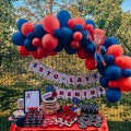 URODZINY_TEMATYCZNE_Spoko_Motyw_urodziny_z_motywem_Spiderman_balonowa_girlanda.jpg