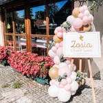 CHRZEST_Spoko_Motyw_dekoracja_chrzest_swiety_dziewczynki_balonowa_girlanda_na_sztaludze_Krakow.jpg