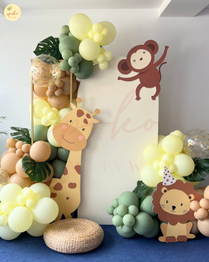 SPOKO MOTYW: Urodziny SAFARI - zestaw dekoracji na ściankę