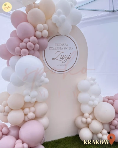 Balonowa ścianka do zdjęć, Komunia, SOFT PINK (montaż, Kraków)